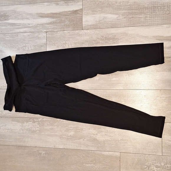 Offline  by aerie 7/8legging cross  waistband size medium - Picture 2 of 4